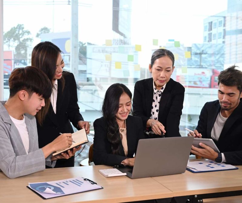 group-of-diverse-businesspeople-having-a-discussio