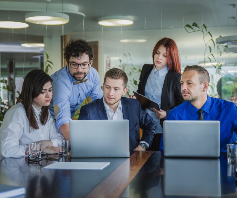 group-people-working-team